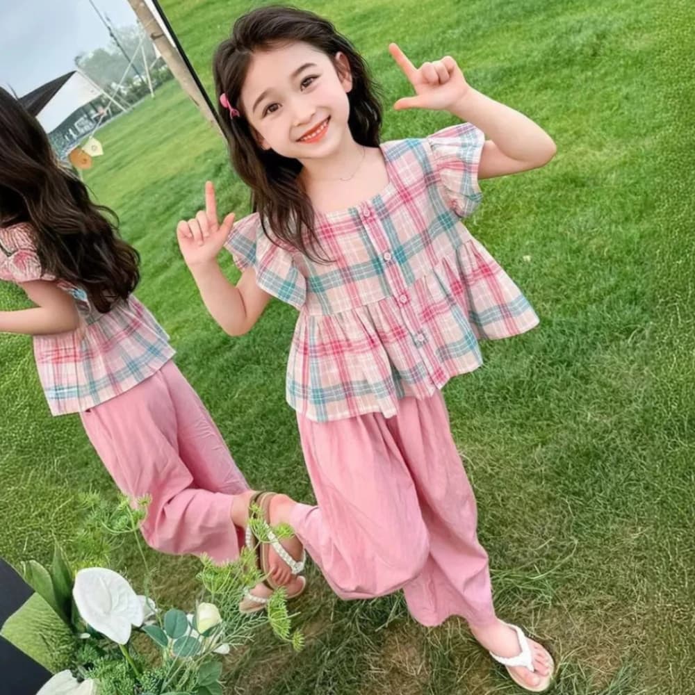 Sweet and 3-10-year-old Girls Teenagers Pink Suit Square
