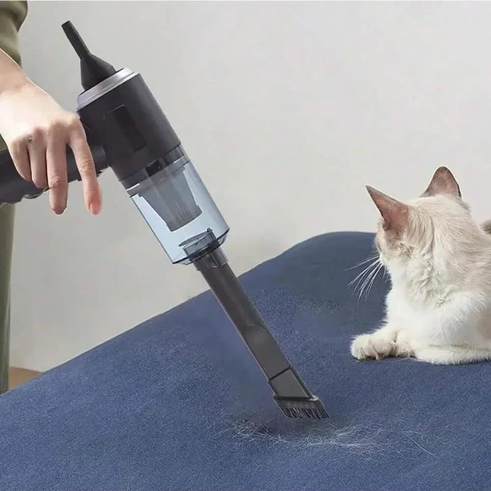 Vacuum cleaner - in use demonstration
